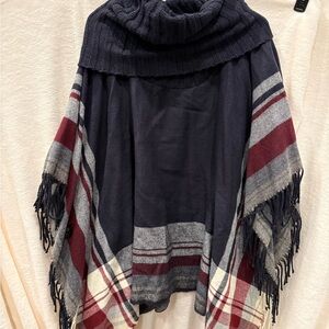 NWOT one size Navy and Plaid Poncho with Fringe